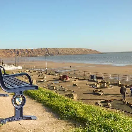 Holiday home Sea Breeze, *